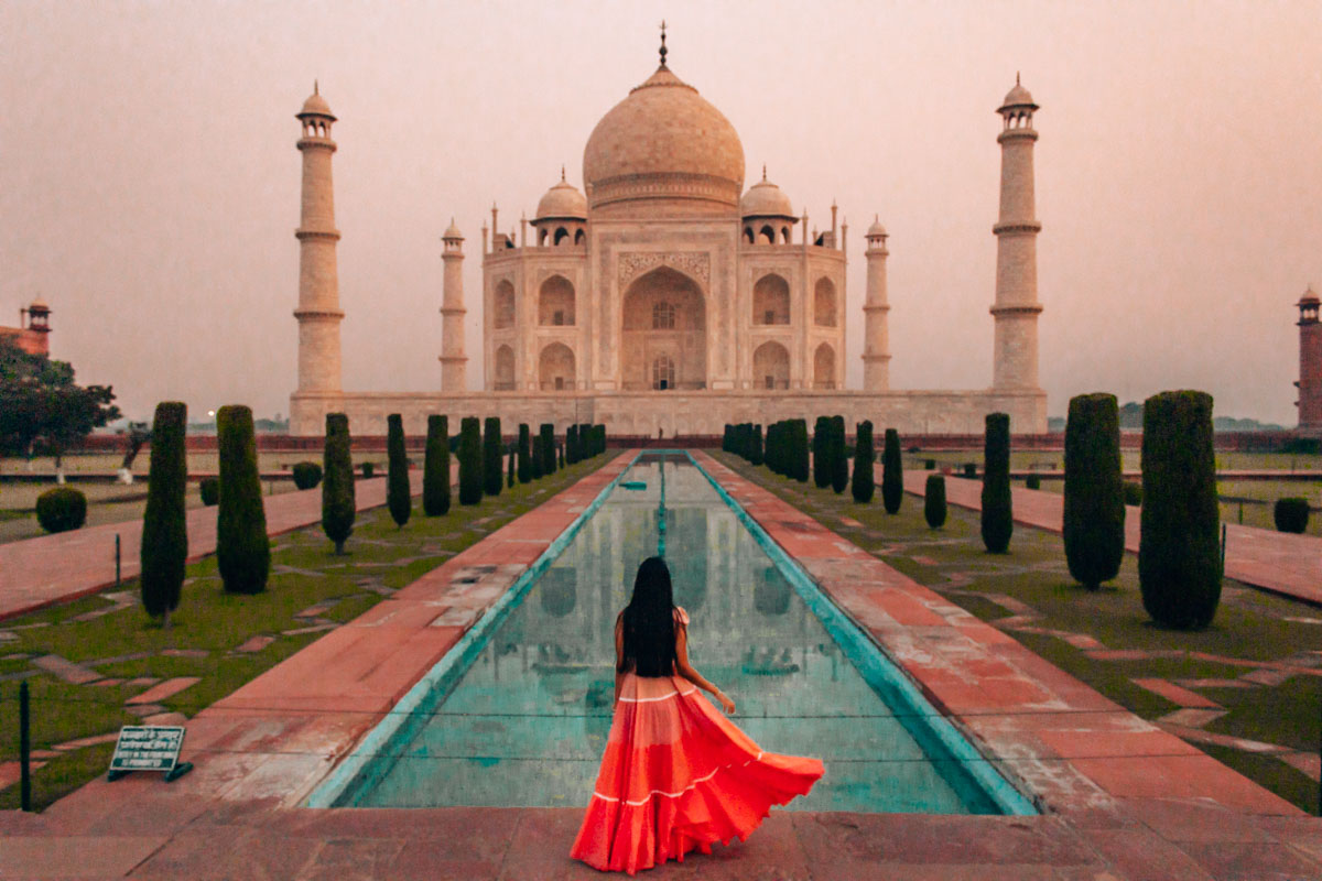 Sunrise Taj Mahal and Mathura Day Tour